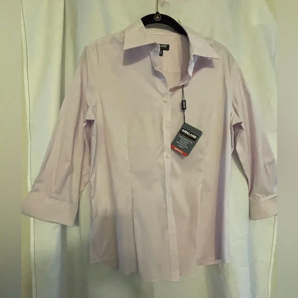 NWT Kirkland Signature Pink and White Pinstriped Button Down Shirt Size M 8/10 - Picture 2 of 10
